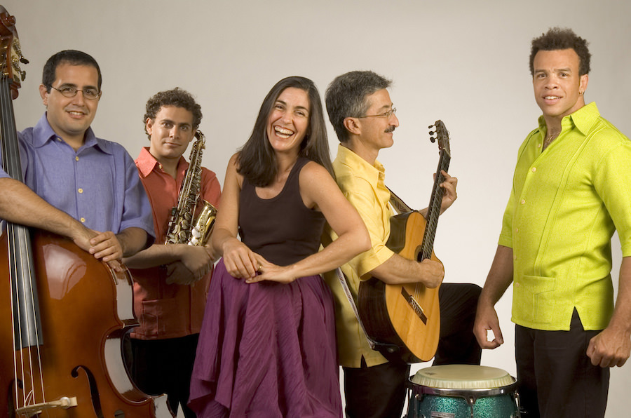 Photo of Sol y Canto by Susan Wilson • www.susanwilsonphoto.com